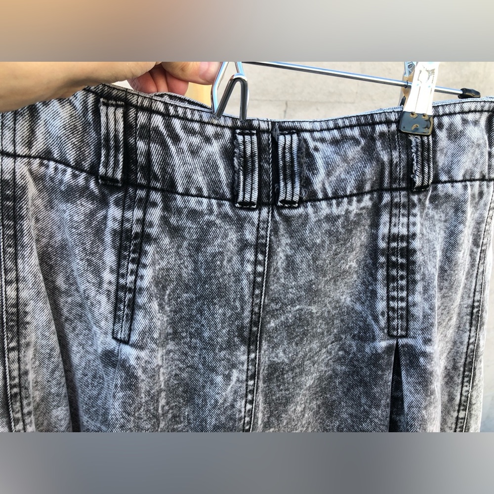Vintage grey acid wash denim high waisted pleated midi/ maxi denim skirt - Picture 12 of 14